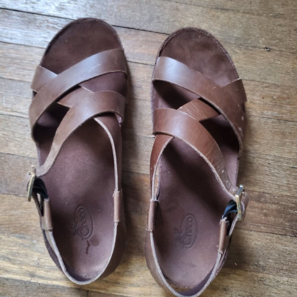 Chaco womens Wayfarer Otter 7 leather sandals